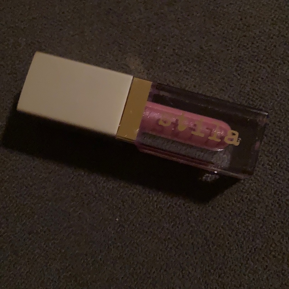 Makeup sample bundle - Picture 3 of 5